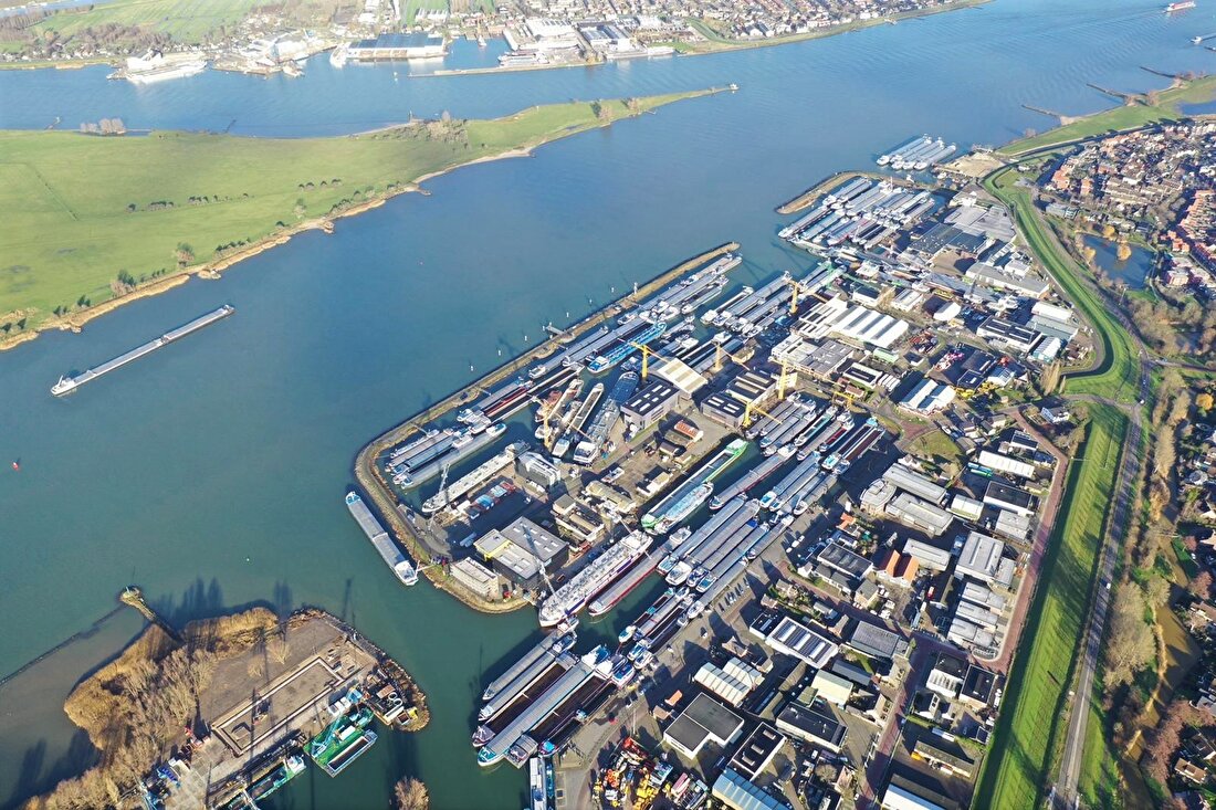 Luchtfoto Haven Werkendam -  bron Havenuitbreiding Werkendam